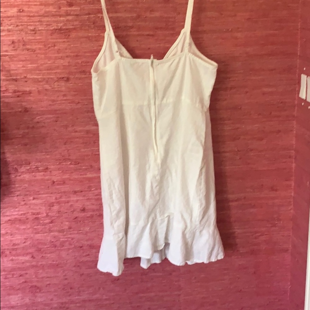 White tie dress - Picture 3 of 5